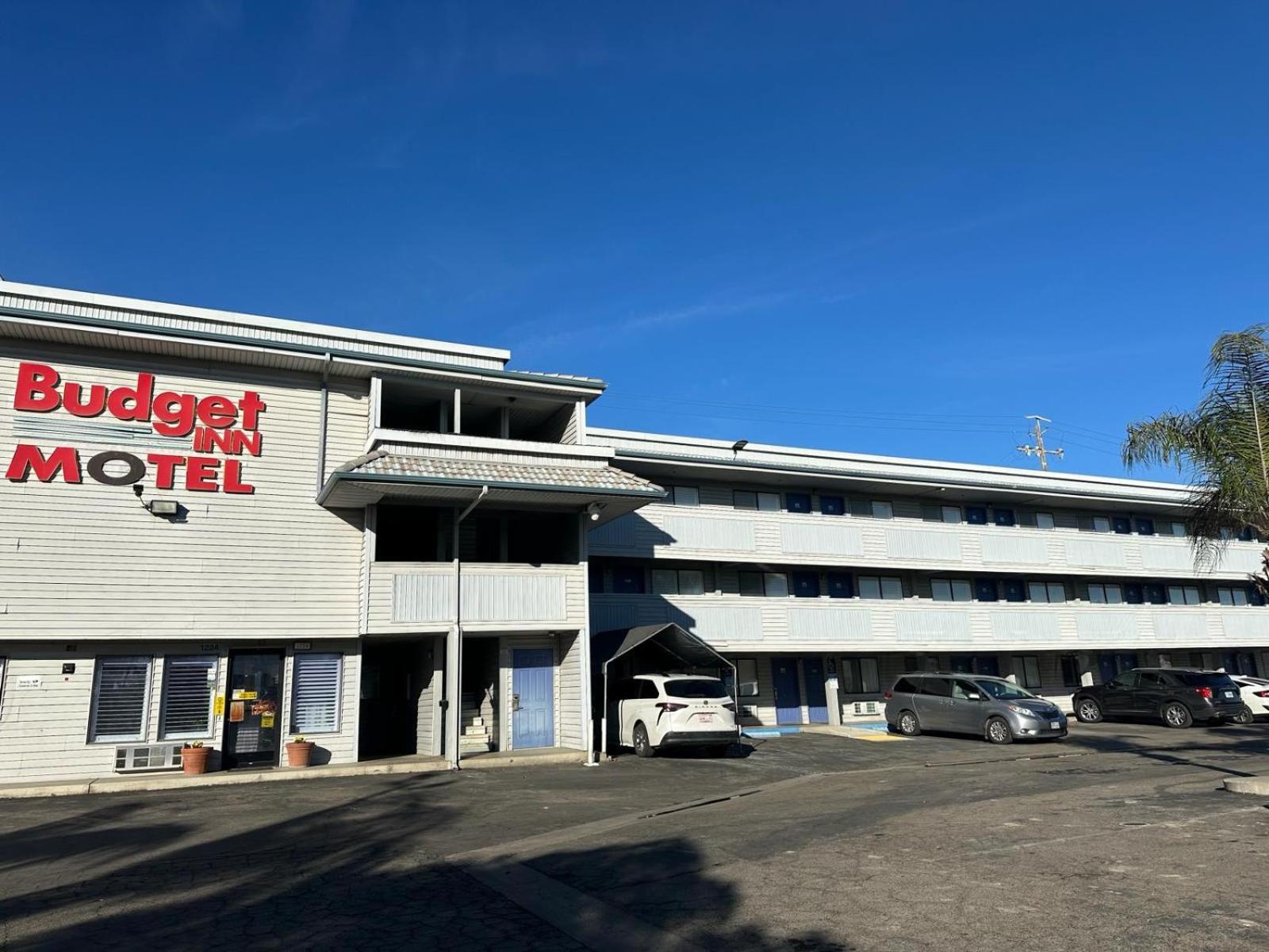 バジェット イン モーテル コーコラン Corcoran エクステリア 写真